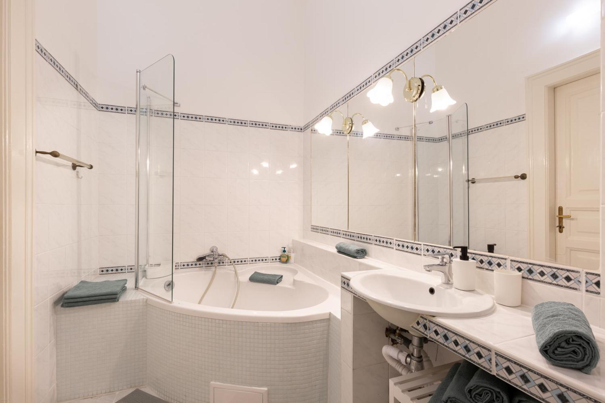 Anker Center By Stn Apartment บูดาเปสต์ ภายนอก รูปภาพ